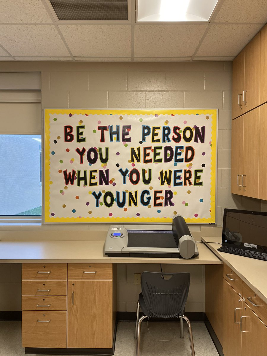 MrsTarynBrinlee's tweet image. Some beautiful boards created by our Instructional Aide, Emily! These have added lots of color and inspiration around the @CRE_Cardinals  #CREateInspiration #CREateCommunity more to come on the Remember Your Why board 😉