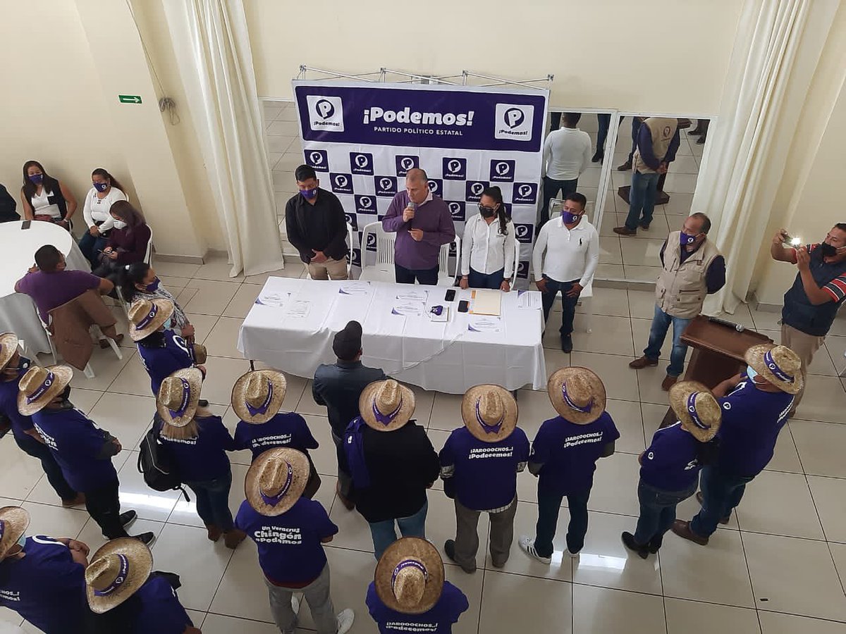 Garrido_FS's tweet photo. Hoy de visita en la zona de las altas montañas para instalar los Comités Municipales de #LaPerla #Aquila #MarianoEscobedo #SíPodemos https://t.co/JwtWv3OZh0