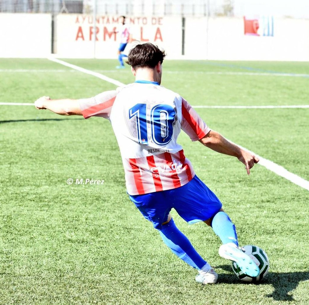 ArenasOficial's tweet photo. ¡¡¡BUENAS NOCHES!!! 🔴⚪🔵

📣📣¡¡Mañana hay partido en el MUNICIPAL!!

Arenas de Armilla CyD 🆚️ @villacacf 

¡Queremos seguir sumando! 🔥🔥🔥

#SomosArenas #LaIlusiónDeUnPueblo https://t.co/tTwBUITYmj