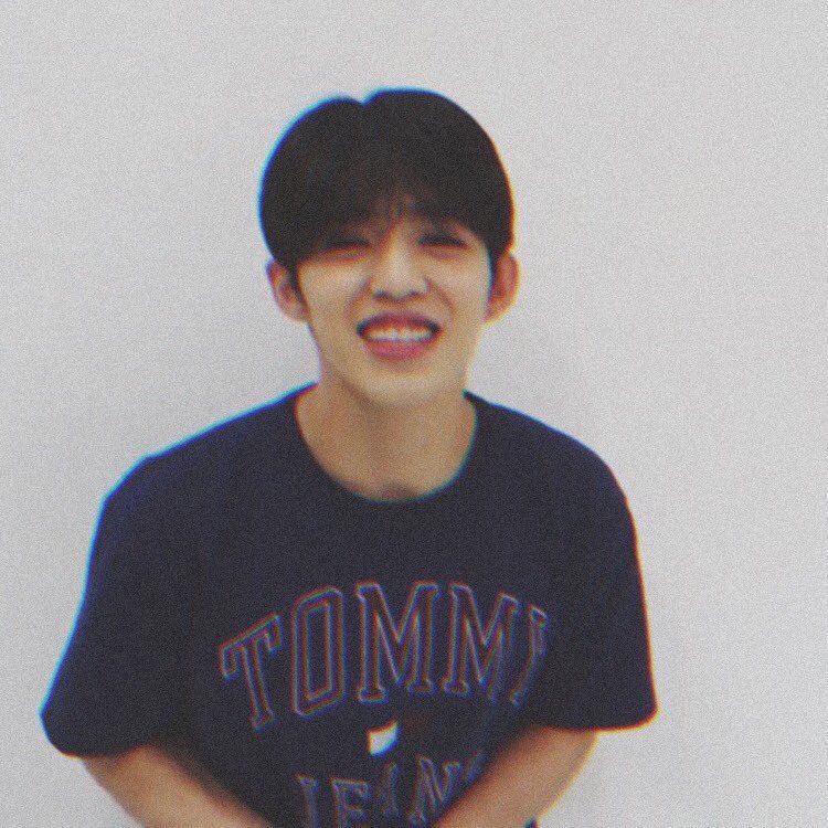 ichoibubu's tweet photo. KLAUS UPDATE O8.11.2O2O:

Me siento genial por haber podido venir a apoyar a mi hermana en su debut. Me tiene nervioso, pero sé que lo hará genial 🥺💖

✨#BBCEVERGLEAM + #EVERGLEAMDEBUT ✨

@EVERGLEAMTW https://t.co/z96evzDaHz