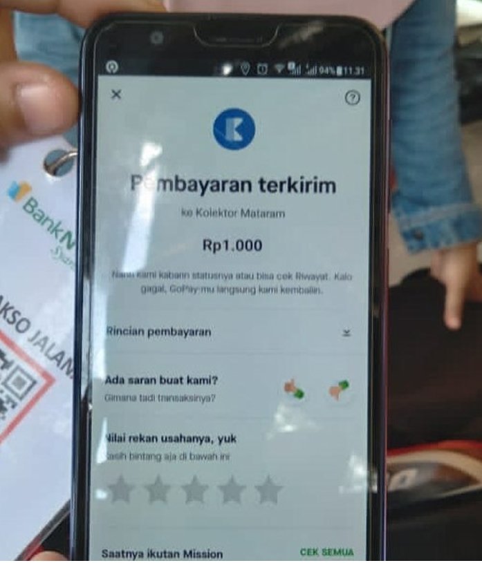 Kini masyarakat Kota Mataram, dapat menggunakan Gopay sebagai salah satu media pembayaran parkir non-tunai. Gojek mendukung upaya pemerintah Kota Mataram untuk menerapkan pembayaran parkir melalui metode non-tunai atau cashless.