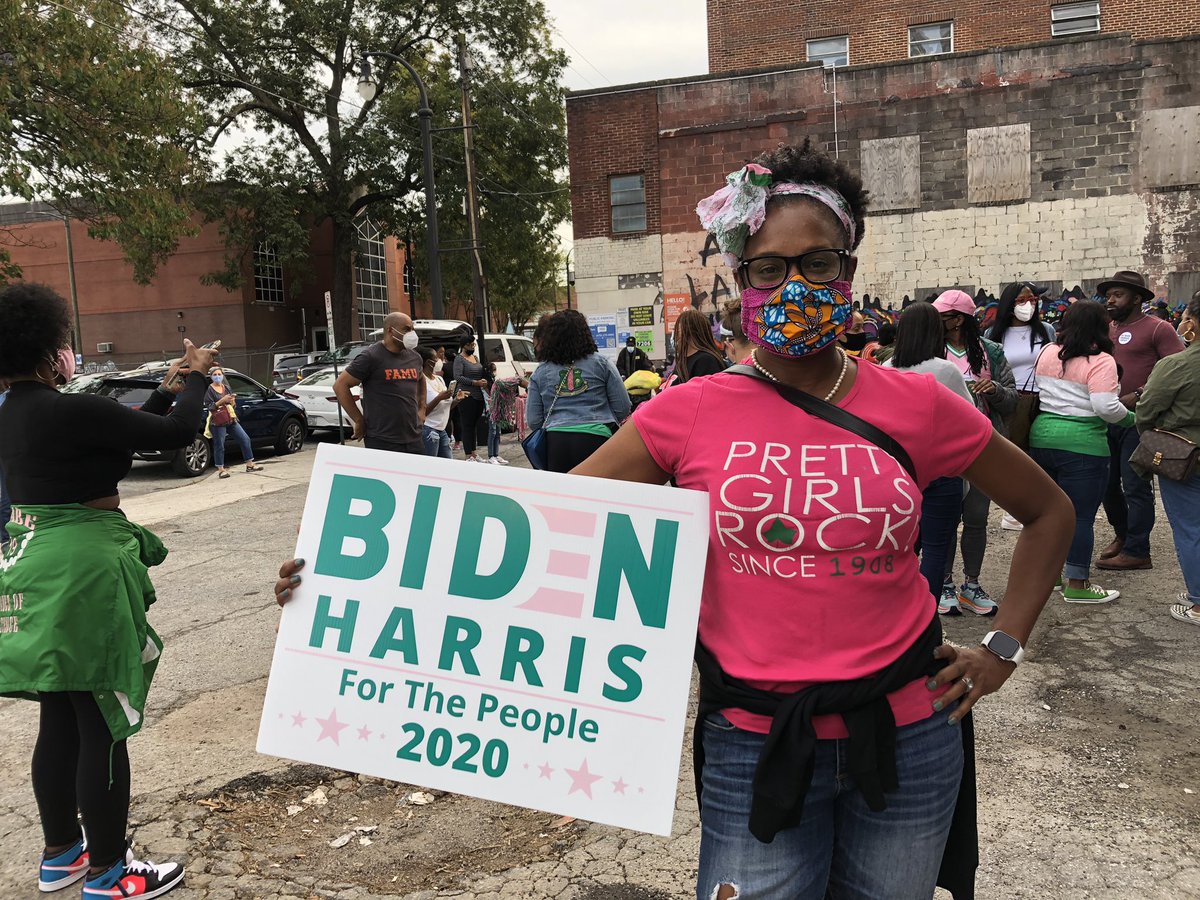 stephannnnie's tweet photo. Rochelle Dennis of Clayton County says “Black women are the backbone of this country.” With Senator Harris’s election, that’s finally being recognized. https://t.co/wdakODTDCL