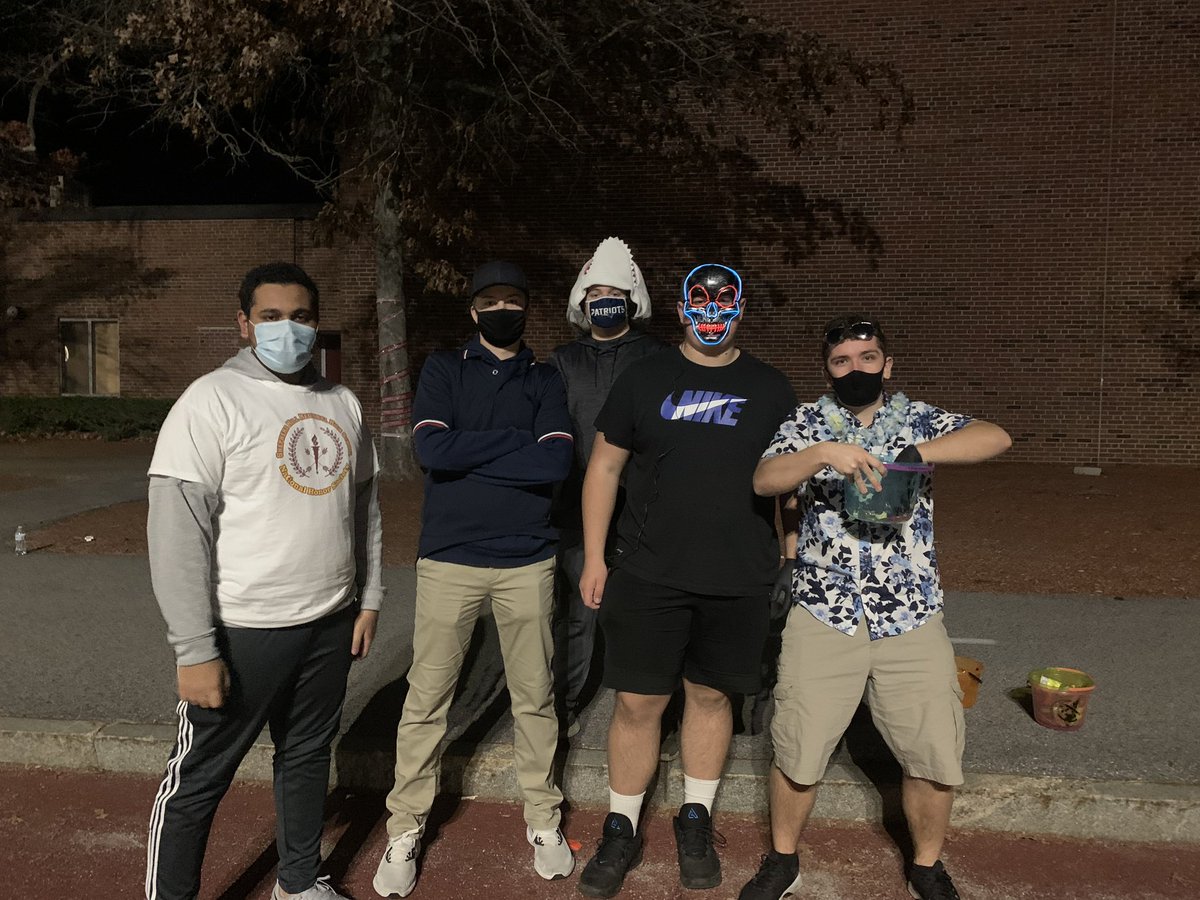 Shepherd Hill National Honor Society tweet media