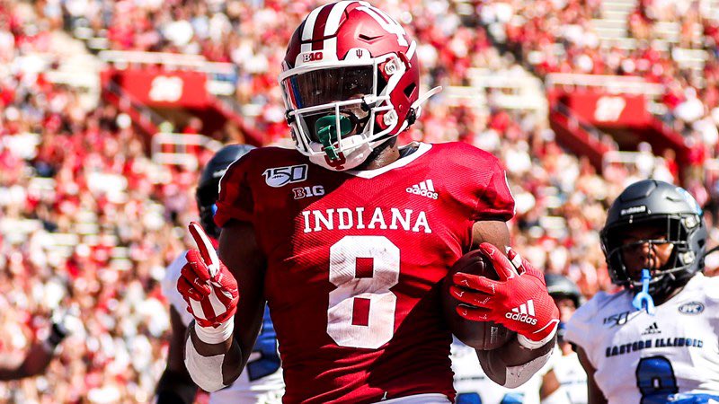 MarcVitticore's tweet photo. All-Time great NYS RB & Indiana assistant coach Mike Hart helped lead former CBA RB Stevie Scott to a big win today over Michigan. #futureHC https://t.co/SSmYmsULqu