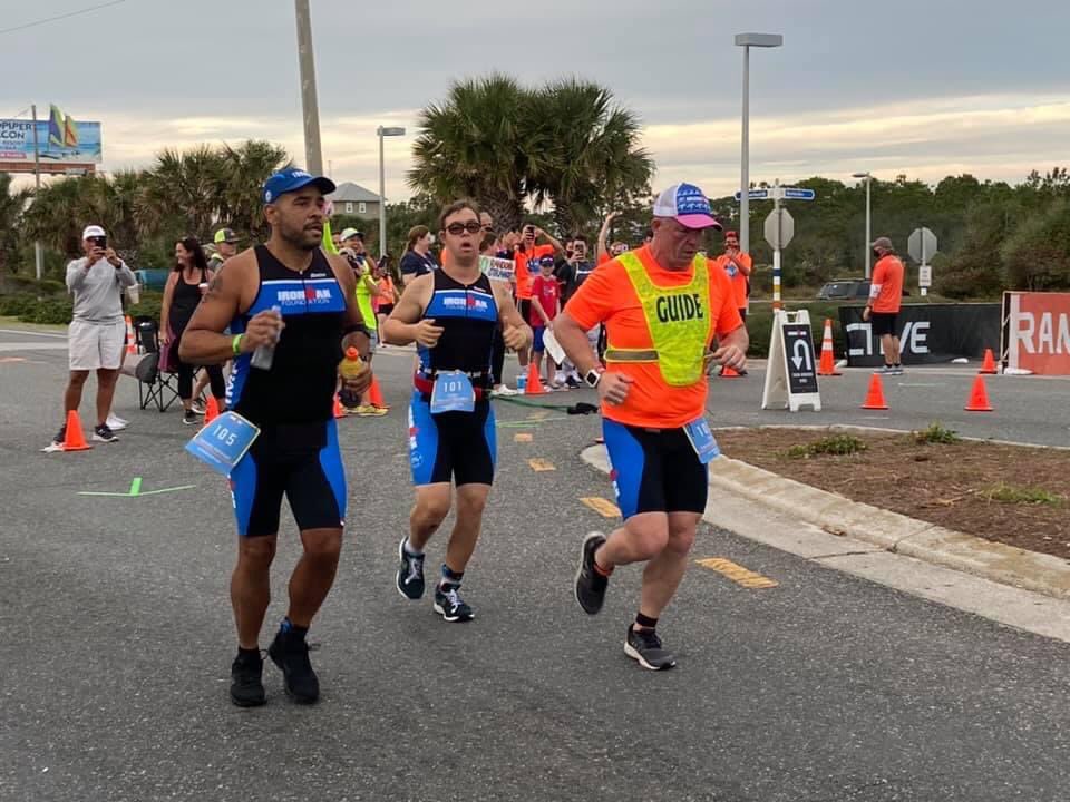 IMF_Foundation's tweet photo. @ChrisNikic has started his run! 🔥🔥 #onepercentbetter #inclusion #RaceForMore #AnythingIsPossible #IMFL https://t.co/lOf4p4mb1i