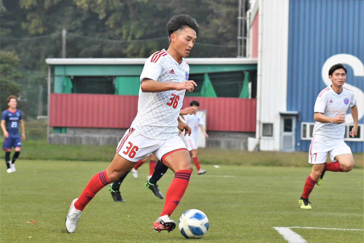 あきこ 他アカ無し 11 5 第13回ksl市原ペナルティカップ 流通経済大学ドラゴンズ龍ケ崎 1 0 Tokyo United Fc 得点 廣瀬 正明 亀島周 宮内雄希選手というともにドラゴンズで頑張ってたob擁する相手チームに終盤間際のゴールで勝利 T Co