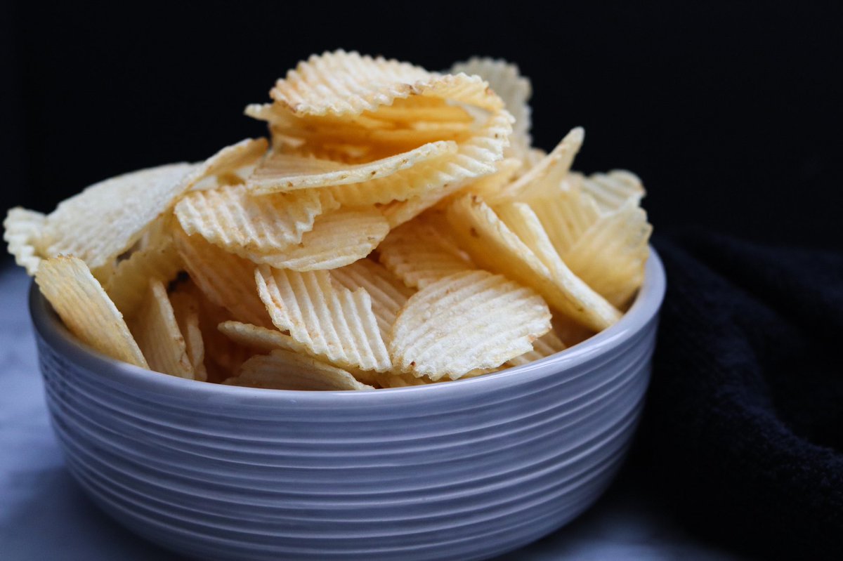 RoomServiceHfx's tweet photo. Breathing a big sigh of relief after a long week, and enjoying this very large bowl of chips tonight while watching a Christmas movie and relaxing. Anyone else doing the same?? 💙💙 https://t.co/SXHHaMkNGZ