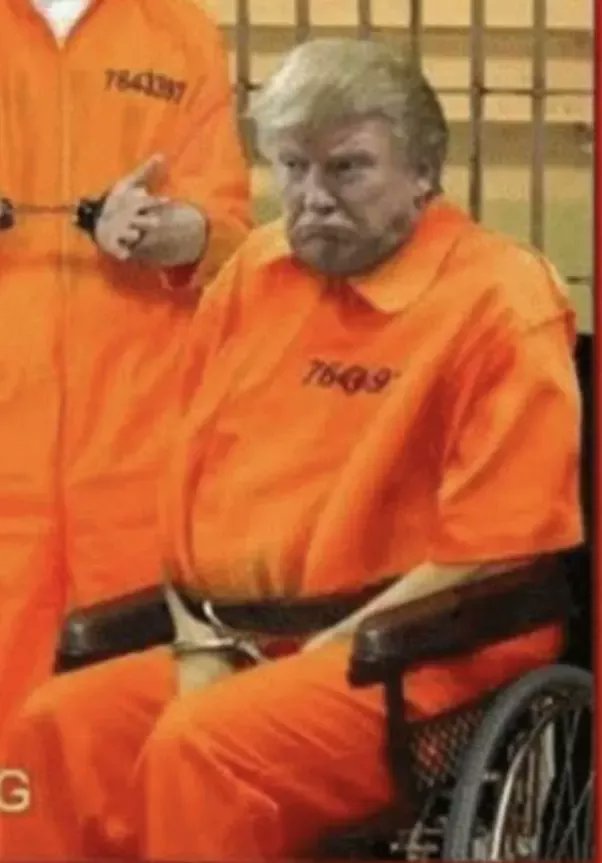 614_sunshine's tweet photo. @CFRAOttawa "blah blah blah" more bitching from a little bitch.

The future is looking bright for Donald https://t.co/vCinhJ2E9k