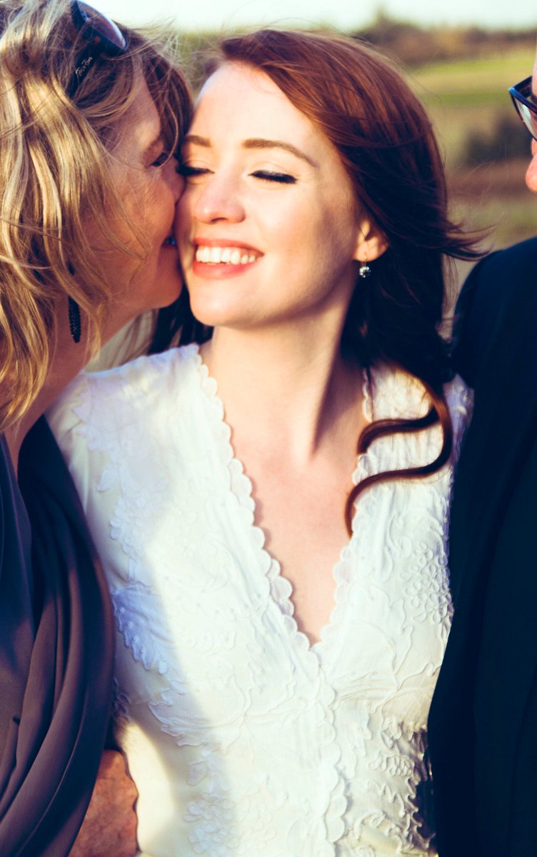 alexzjohnson's tweet image. My wedding dress was repurposed fabric from Vera Wang. @INTL_CTZN customized the dress with chantilly lace, engineering the lace around the bodice, adding hand sewn beads. A dream! @INTL_CTZN ‘s Kickstarter campaign to launch her own fashion line is up now kickstarter.com/projects/inter…