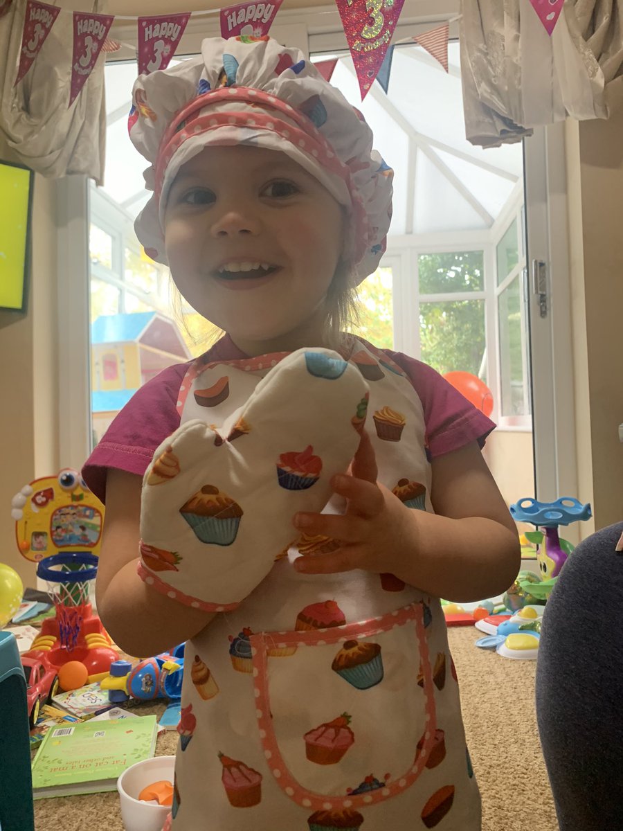 dan_hodson's tweet photo. Today Savannah wanted to be a chef 👩‍🍳 😄 https://t.co/KSqkZ9N66i