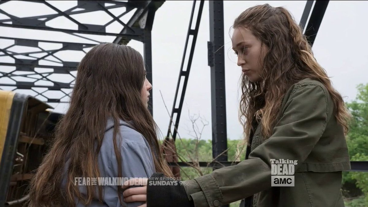 lola flanery and alexa nisenson as each other ; a thread