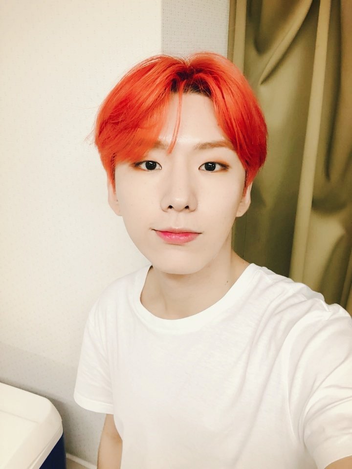 A Soft Kihyun Selca Thread ~Pic Spam~Literally this is just a thread of Kihyun's selcas with him being beautiful and soft.  #몬스타엑스  #기현  #KIHYUN  @OfficialMonstaX