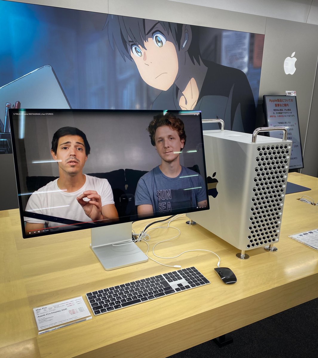 ibtechteam's tweet photo. Nos llegan imágenes de Japón 🇯🇵
🤣 Parece que en algún Apple Store de Japón están viendo nuestro canal en las nuevas Mac Pro…
#ibtech #macpro #applestore #ibtechteam #japan #applestorejapan #youtubeprank #todayatapple #apple #applemacpro #fotografia #enjapon https://t.co/ZFYIfzKyjn