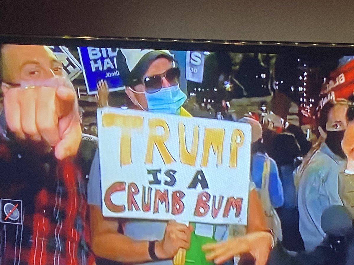 Aruyle's tweet image. This dude is my hero #crumbum @cnn