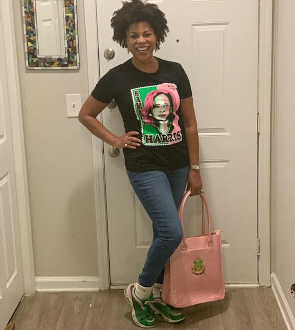 <a href="/Thekellydiaries/">The Kelly Diaries</a> I had a wonderful sip of some @makersmark 46 and now we are on our way to celebrate with the decent people of America. 

#madamevicepresident #AlphaKappaAlphaSororityInc 
#BidenHarris2020 #BlackLivesMatter 

👚 by @dwappeal.apparel  💗💚🖤💙