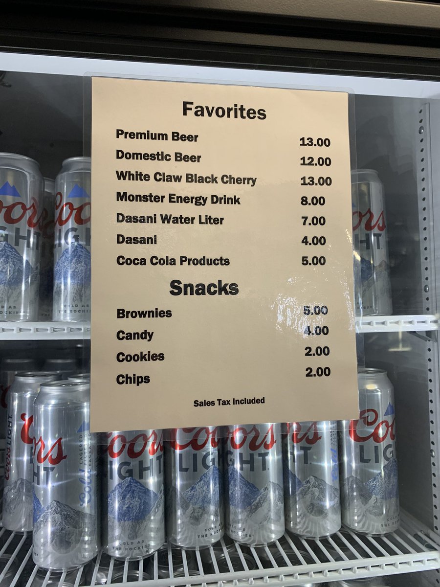 5JMontoya's tweet photo. Hey @TonyStewart I think you are doing something right @EldoraSpeedway .... These NASTracks could learn a thing or two @phoenixraceway #beerfund #gobeerme https://t.co/fTxkYZkArb