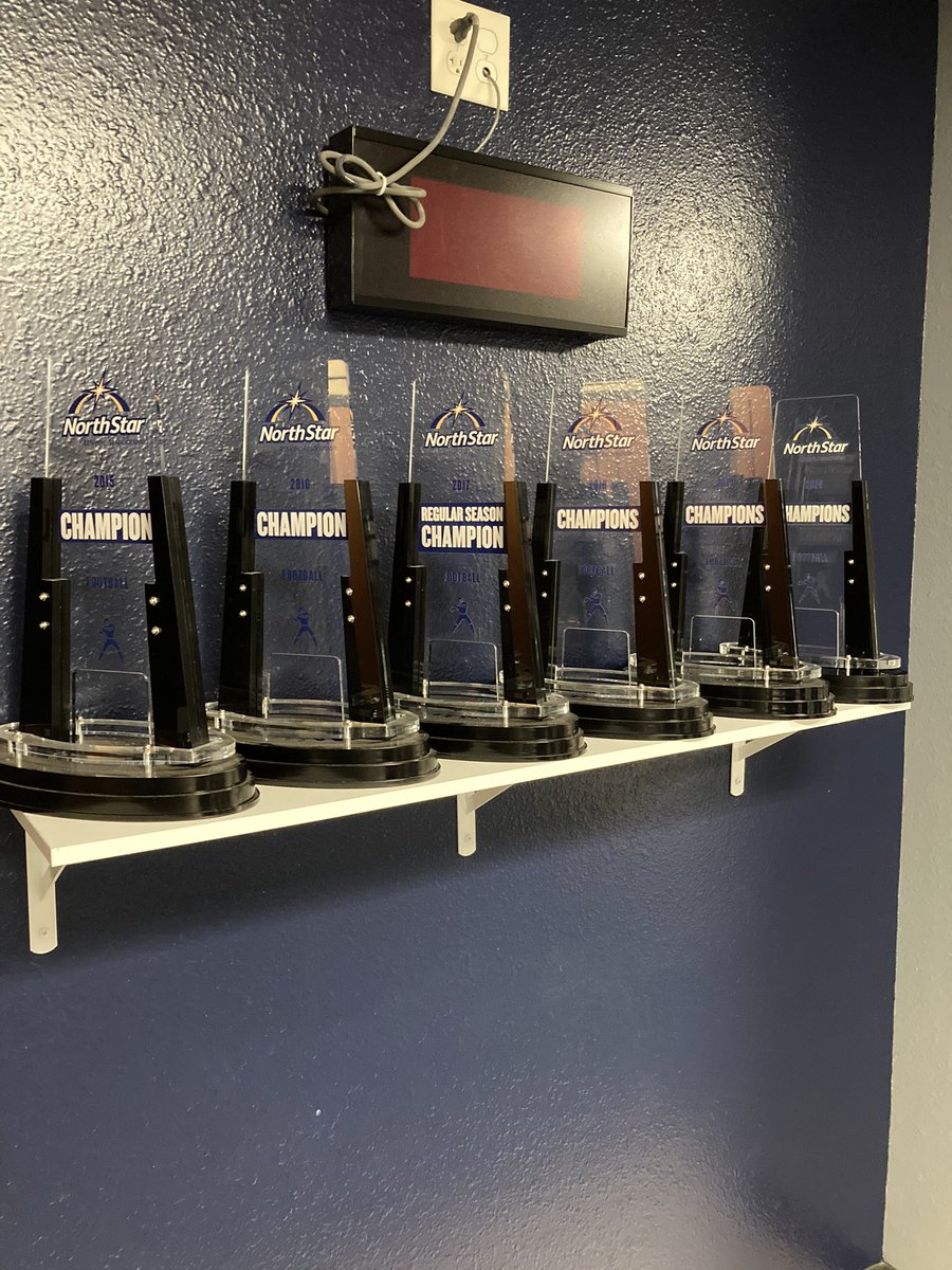 JasonThier's tweet photo. I think it is time for another shelf 🤷🏼‍♂️ #6InARow #UnDefeated https://t.co/cuusWGjG6E