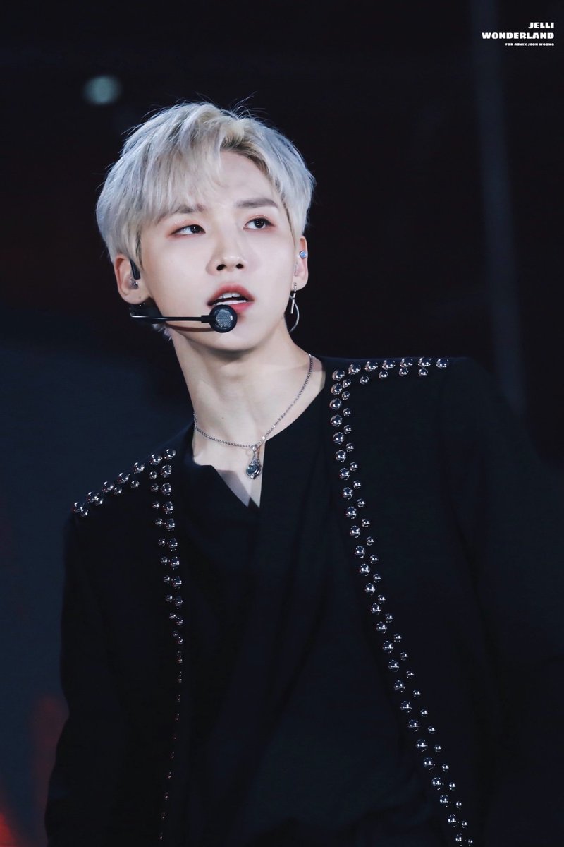 ☆•`The ethereal beauty of Jeon Woong, a fascinating thread`•☆ #AB6IX  #WOONG  #JEONWOONG  #전웅  #에이비식스