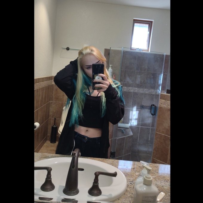 #NewProfilePic https://t.co/XOmlc1Eonf<a href="/tag/newprofilepic"class="tags">#NewProfilePic</a>