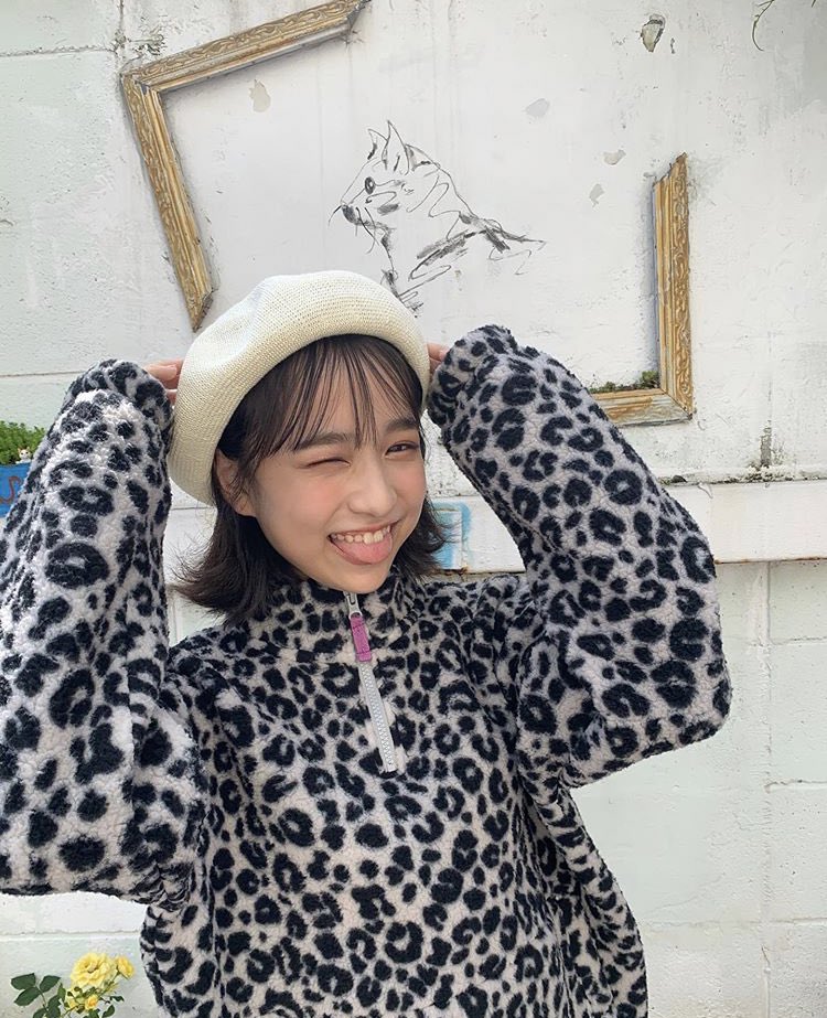 1219sio_'s tweet photo. ひなちゃん！14歳お誕生日おめでとう🎂
これでひなちゃんの誕生日をお祝いするのは3回目になっちゃいました💐
びっくり！時の流れ早いな笑
インスタでひなちゃんを見ててダンスのうまさと可愛さにやられまくってます🤟
これからも応援してます🚩
頑張れ！ひなちゃん！大好きだぞ
特に好きな写真たち👇🏻 https://t.co/y5jjtj6D9C
