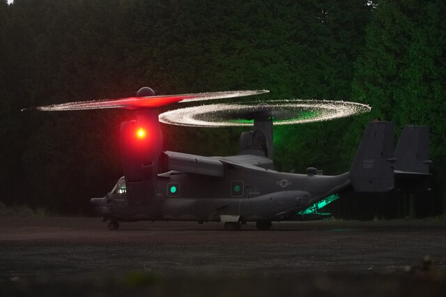 Pic of the Day

#v22 #v22osprey #military #militaryaviation #nightflying #aviation #avgeek
