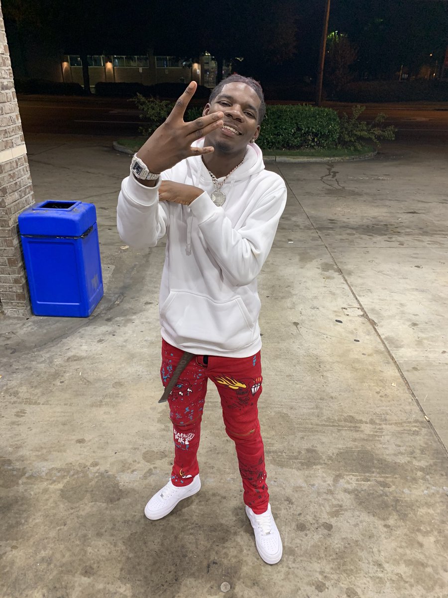 hypeman_ktrill's tweet photo. Ice Pic๐ AP Thats My Right Wrist๐ฅถ๐ฅ
#WG4L
#BoogieBash https://t.co/tYhqG1BQwo