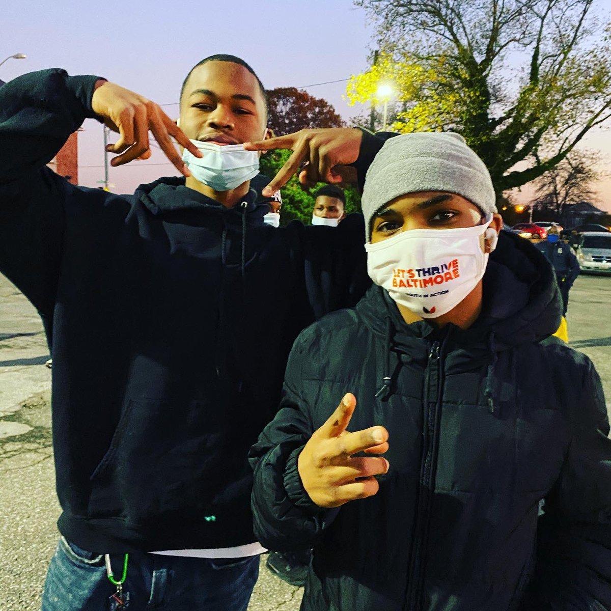 I spent the evening celebrating in a grocery store parking lot with the kids of  @letsthrivebmore representing  @MomsDemand as they participated in  @BmoreCeasefire weekend by rapping and singing about the violence in their community and their collective will to rise above it.