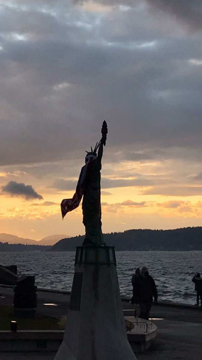 AKGrown12's tweet photo. #LetFreedomRing
#WSeattle
@JoeBiden https://t.co/ugKzktPh15