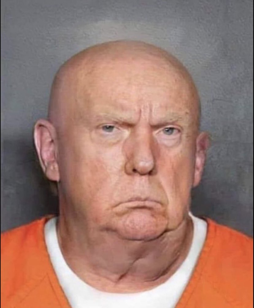 tyleryee's tweet photo. Orange Is The New Orange - Season 1 now streaming https://t.co/x3XYFYTQ5j