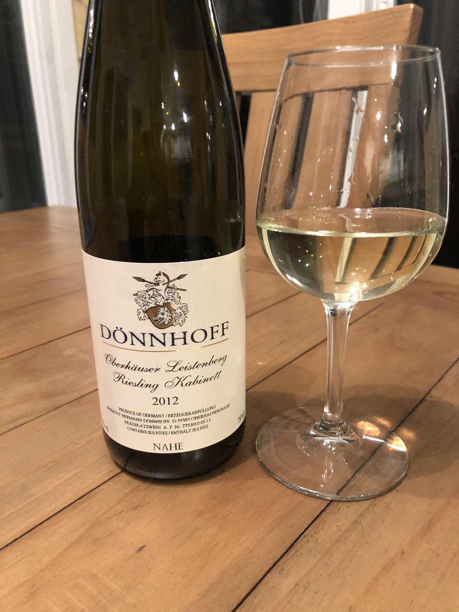 aboutdamnwine's tweet photo. These go down so fast! #Riesling #Germany #Donnhoff https://t.co/oHWmdJx5Pw