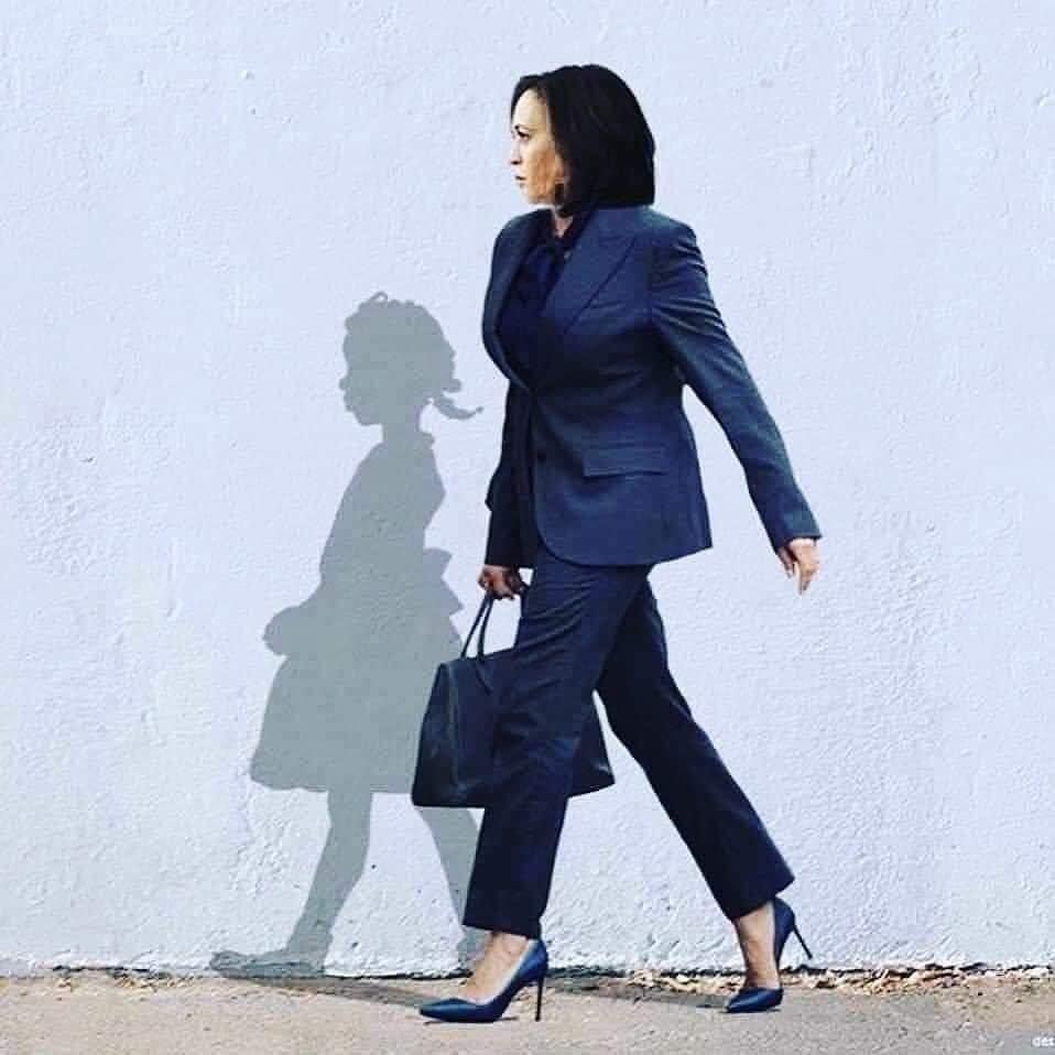 morgan_buell's tweet image. Little girls grow into strong women and dreams do come true @KamalaHarris #diversitymatters #ilovedemocracy #Election2020