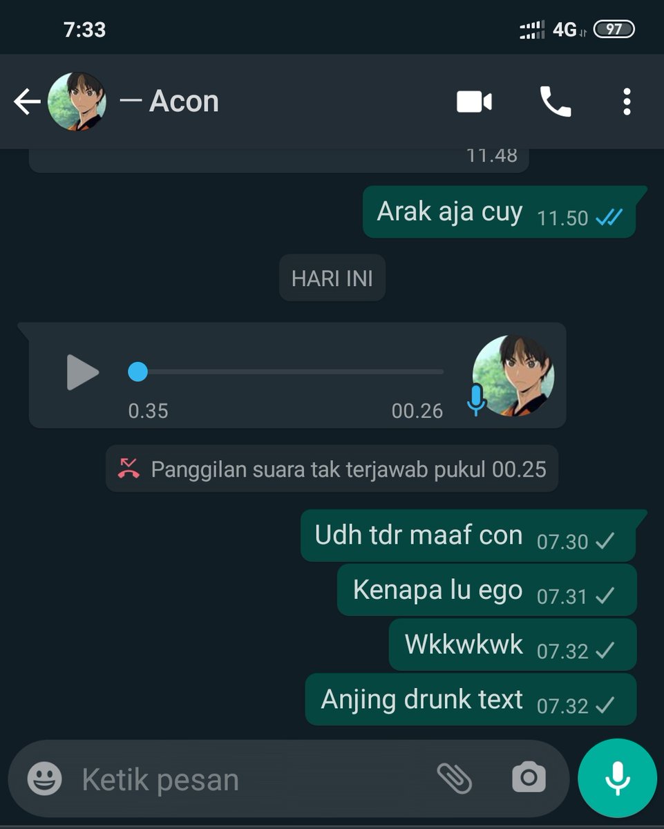 svarawat's tweet photo. Awali pagi mu dengan drunk text acon https://t.co/ETwn9iYDpP