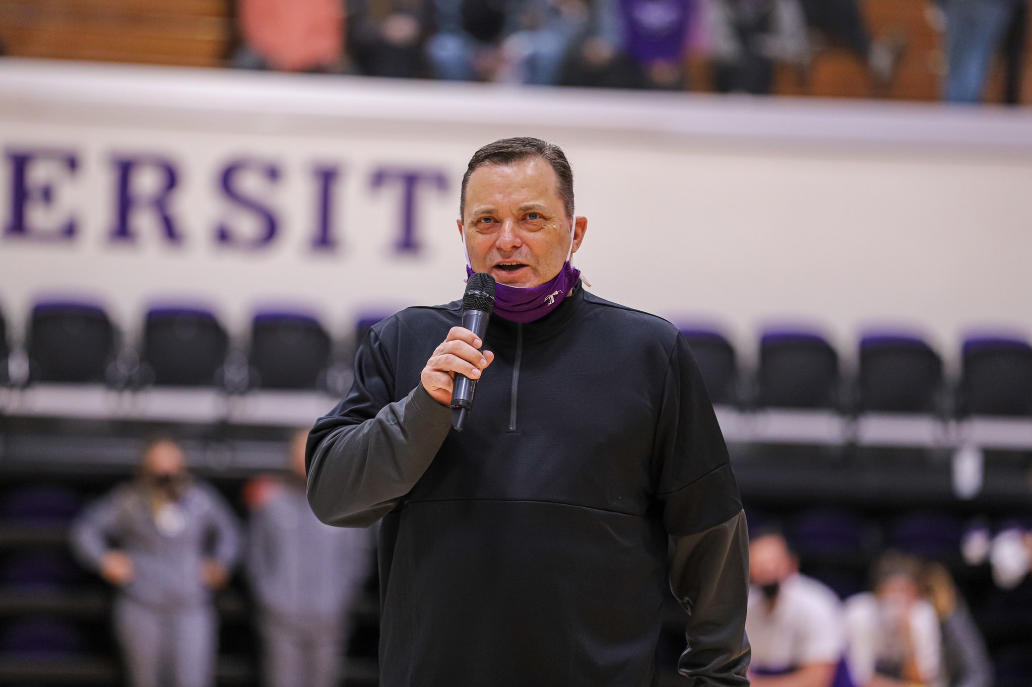 Happy birthday to our head coach, Billy Gillispie!  