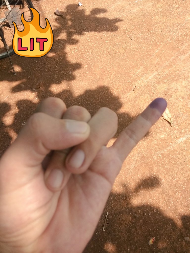 ThetKhineOo1's tweet photo. #VoteNLD
#Myanmar_Election https://t.co/0rstGoxjLm