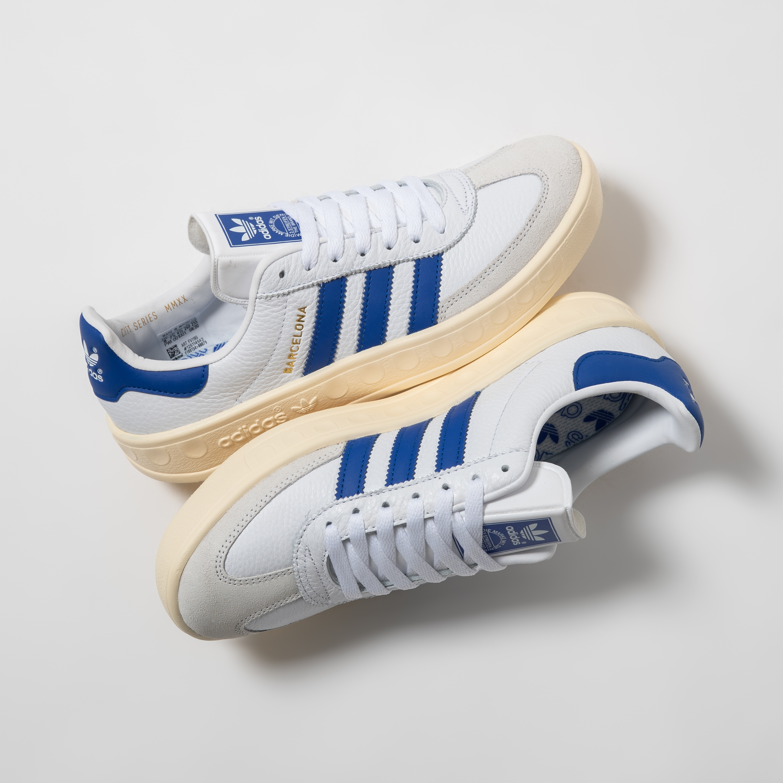 Titolo Twitter: "adidas Barcelona. Ride on the energy the vibrant city day in and day out. The distinctive midsole mirrors the '70s Trimm Trab trainer, but has a slimmer, more
