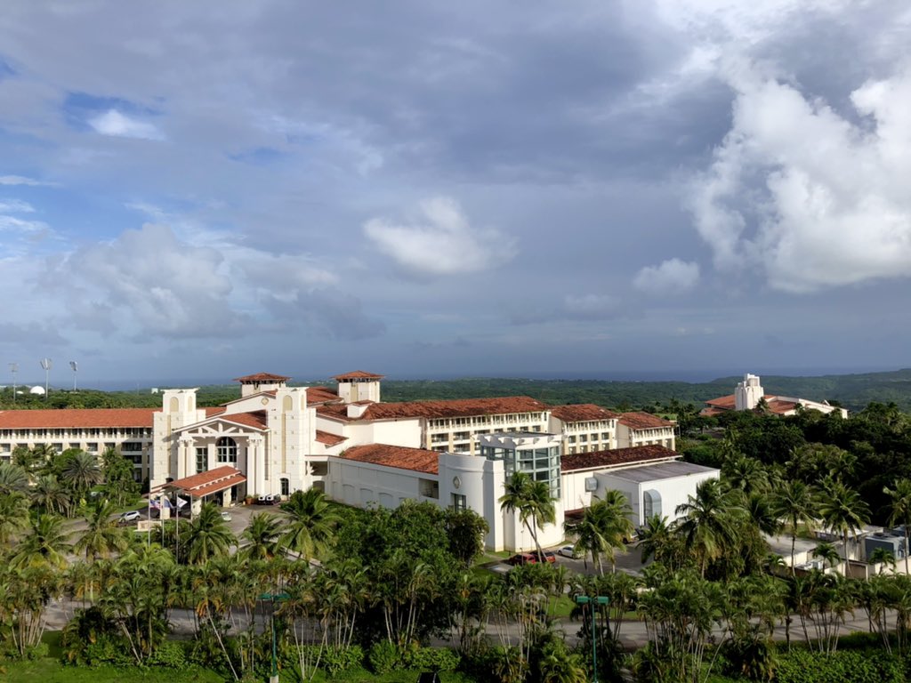 _Forever_6_'s tweet photo. Nice Sunday on Guam.
#GuamWeather #SundayLunch https://t.co/pgL4rnIAvb