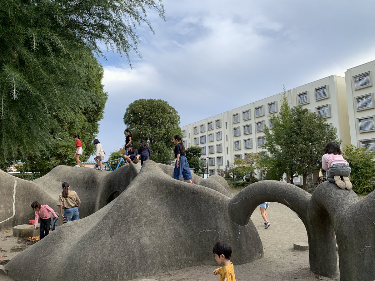 公団ウォーカー てるる 多摩川住宅ホ号棟の建て替えが決まったと子供達に言ったら泣いちゃったので 今日は遊びに連れて行くことにしました W 団地