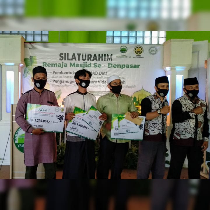 Alhamdulillah. Pemuda Remaja Masjid Baitul Makmur meraih juara 1 dalam lomba Video Dakwah Kreatif yang diinisiasi oleh <a href="/DewanMasjid/">DewanMasjidIndonesia</a> 
.
.
Kami ucapkan terimakasih atas dukungan dari berbagai pihak, Barokallahifikum

#lombavideokreatifDMI #dmidenpasar #prismabatur #remajamasjid