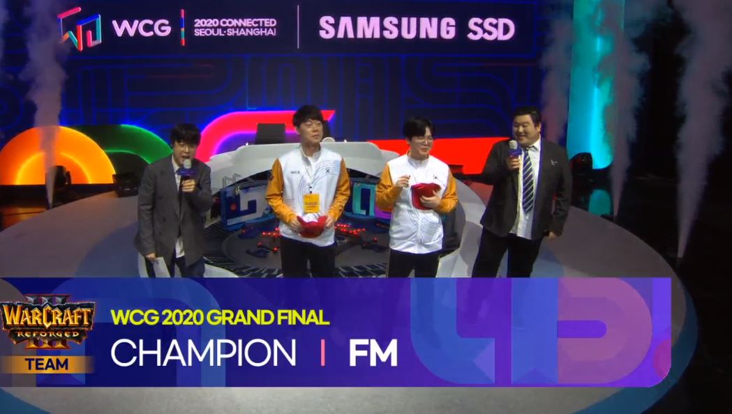 WCG_Contents's tweet photo. [#WCG2020 Grand Final Day4]

@Warcraft3 TEAM Final 1st place goes to FM!🏆

FM's Lu "#Fly100%" Weiliang and Jang "#Moon" Jae-ho will now fight for their second WCG 2020 gold medal in the W3 Solo Final.

📺Fly100% VS Moon, 7:30PM (KST)

#Eer0 #Focus #Lyn #LawLiet #WCGCONNECTED https://t.co/RWAdVHKpAQ