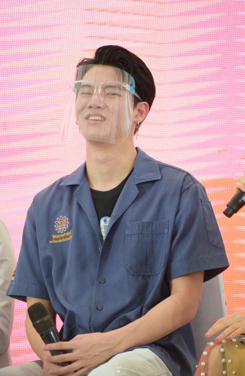 dadouble_yw29's tweet photo. 081120 พี่หยิ่นไม่งอแงน้าาา🤣💙
@yinyin_anw 

#SWUOPH2020
#yinyin_anw https://t.co/OxxkPfkhXy