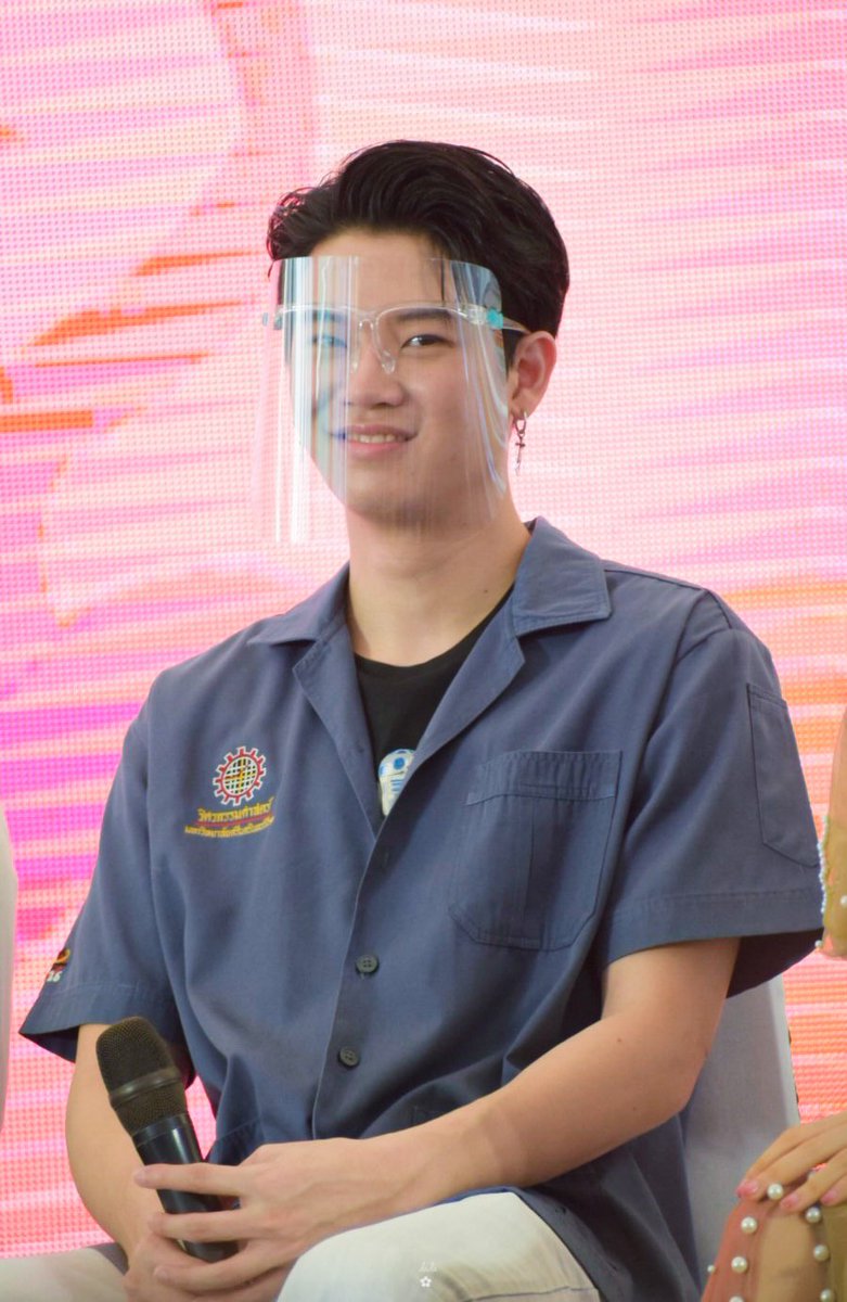 dadouble_yw29's tweet photo. 081120 พี่หยิ่นไม่งอแงน้าาา🤣💙
@yinyin_anw 

#SWUOPH2020
#yinyin_anw https://t.co/OxxkPfkhXy