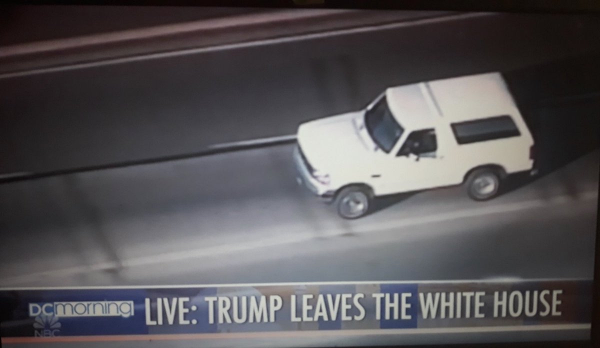 #SNL #Trump trump on the run. 😂 #DaveChappelle https://t.co/6bZtOsiT7j