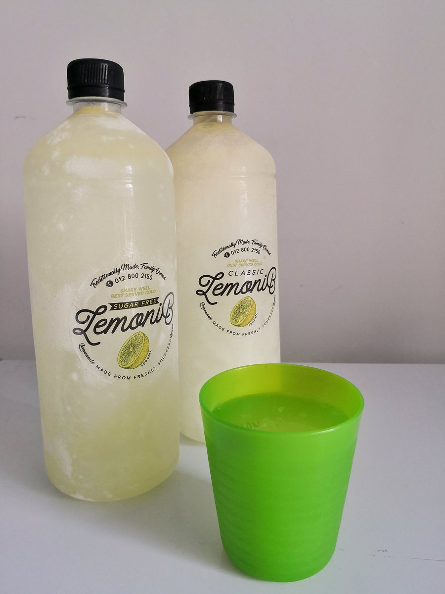 ibjela's tweet photo. Harini abang ipar aku n wife dia datang rumah makan2. Pastu kitorang serve #Lemonib. Diorang terpegun dengan kesedapan dan kesegaran jus lemon homemade ni. Terus tapau dua botol. Alhamdulillah.

Ini tweet jujur ikhlas, bukan tweet berbayar. Kah! https://t.co/YGw9wY76os