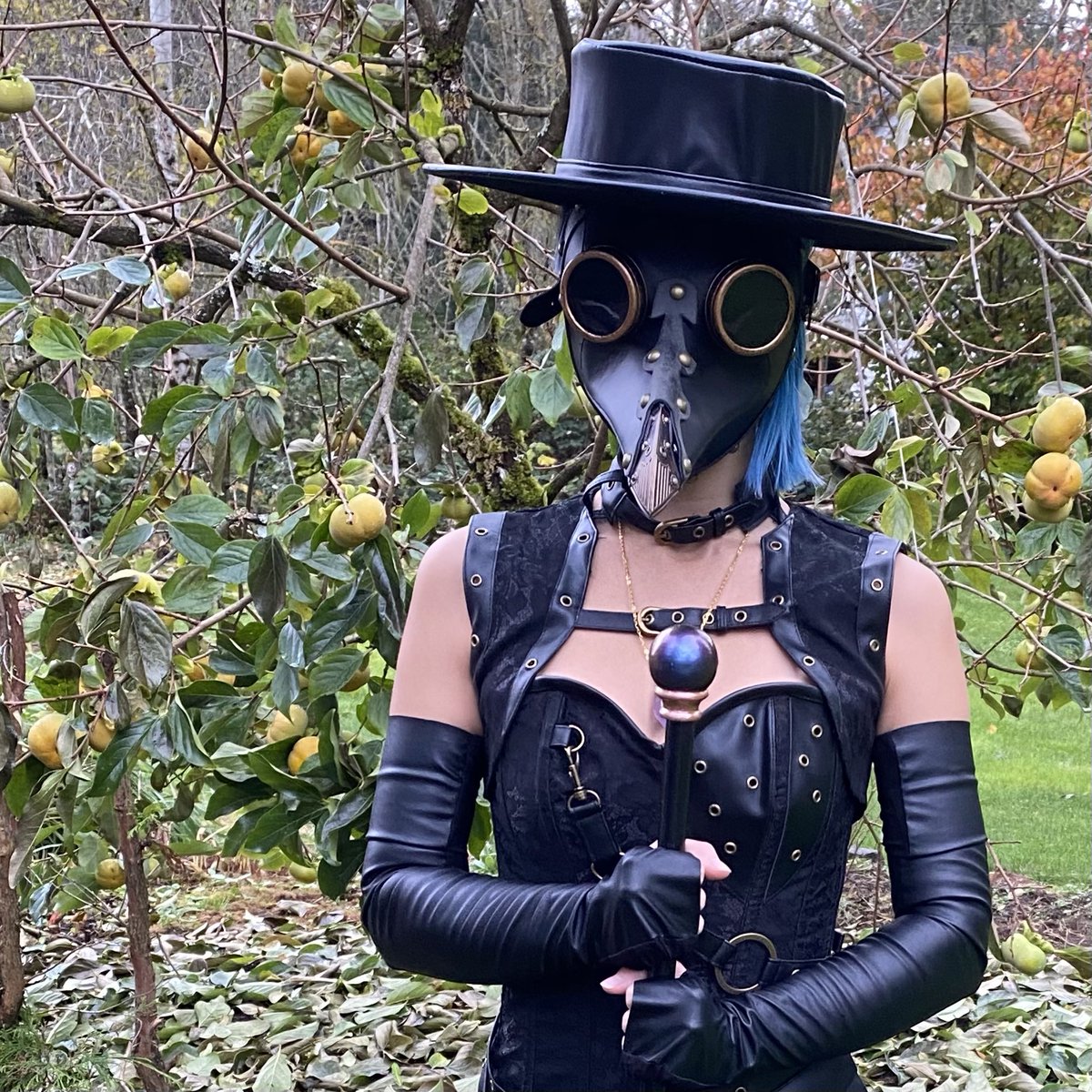 HempressMariko's tweet photo. Have no fear, the plague doctor is here! 😂 

Hope you all had an awesome Halloween! 🖤

I’ll be streaming tomorrow, Sunday 10/8 around 4 pm PST! This will be my only Nov. stream, so I hope to see you there! My next stream after this will be in the 2nd half of December. https://t.co/J5aTDdD3qN