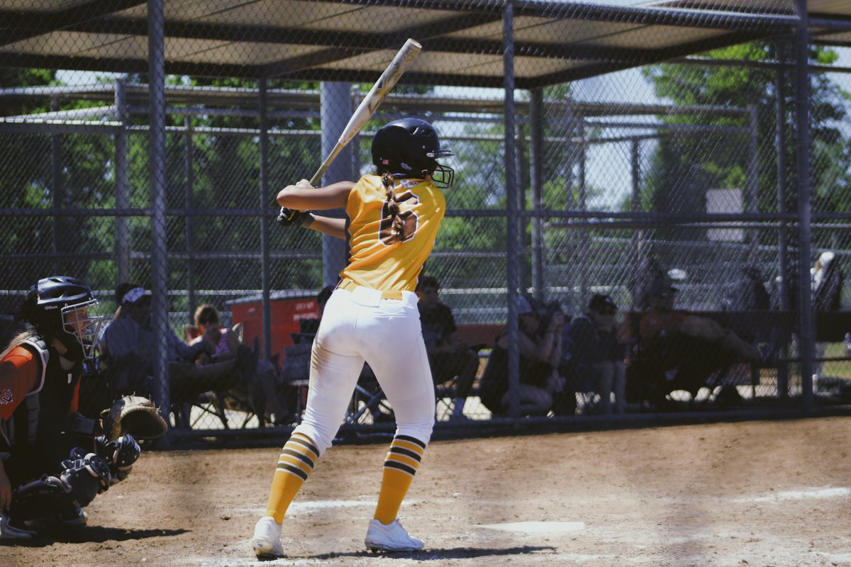 MoChiefs18u's tweet photo. Introducing Keelie Holmes! She is a senior at Skyline HS. Keelie is a triple-threat on the left side of the plate, and is a gritty competitor! She often sets the tone early, and does it with a smile! She will be attending Labette CC. Congrats, we’re so proud of you! https://t.co/7wpfPJPmgU