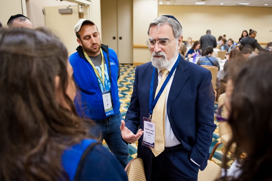 Today we mourn the passing of Rabbi Lord Jonathan Sacks, former chief rabbi of Great Britain. We honor his erudition, his wisdom &amp; his prolific authorship of works on Jewish thought. May his memory be a blessing &amp; legacy continue to live on. bit.ly/36h81su.