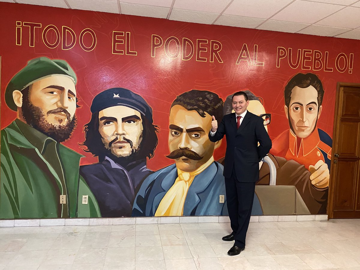 HumbertoParraP's tweet photo. Ayudar al que lo necesita no sólo es parte del deber, sino de la felicidad.

Humberto Parra
Integrante de la Comisión Ejecutiva Estatal Partido del Trabajo Guerrero. 
PT Guerrero https://t.co/e47DQDDXGC