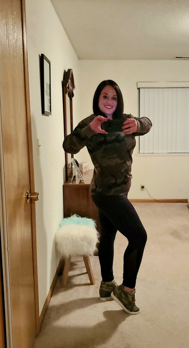 Emily15Husker's tweet photo. What are you doing after the Husker loss?????

Me: Disappearing into the Night.......

#camouflage 
#youcantseemeknow🙈
#iminvisible 
#amazing🤣🎉 https://t.co/WIgCkrcT3n