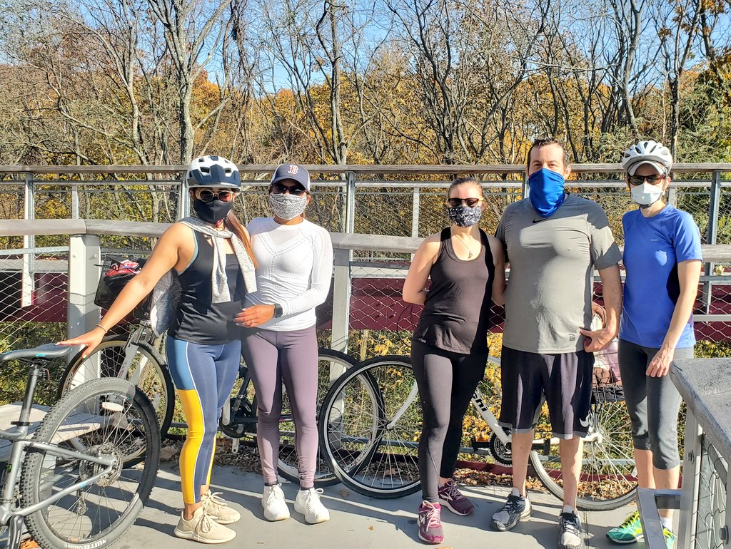 mattapanviv's tweet photo. Met Quincy folks biking. Chatted about the #Neponset trail & @QuincyclesMA and then they told me: BIDEN WON!!
News only got better when I saw @BostonBTD crew working on the 1st protected bike lanes in #Mattapan! 🚲💜
#TaketheHwyOuttaCummins
#LotstoCelebrate
#Gr8NewsDay
#NewPrez https://t.co/bGjNte7yOt