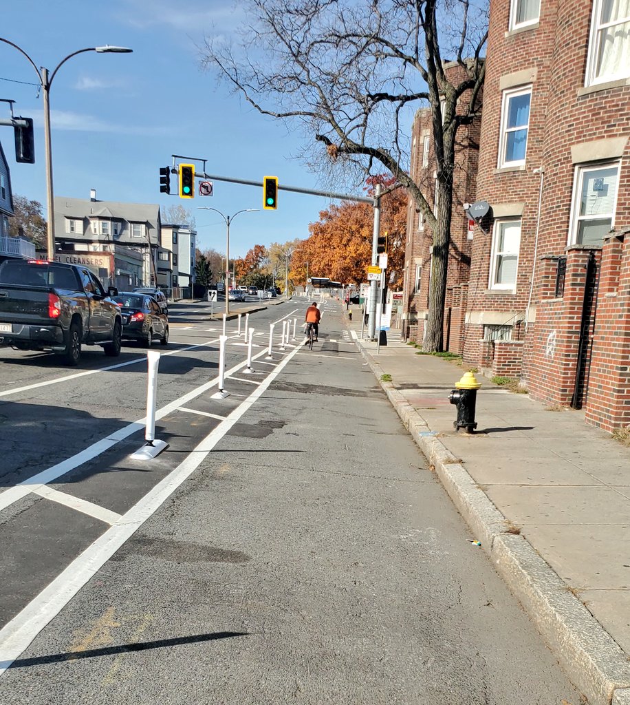 mattapanviv's tweet photo. Met Quincy folks biking. Chatted about the #Neponset trail & @QuincyclesMA and then they told me: BIDEN WON!!
News only got better when I saw @BostonBTD crew working on the 1st protected bike lanes in #Mattapan! 🚲💜
#TaketheHwyOuttaCummins
#LotstoCelebrate
#Gr8NewsDay
#NewPrez https://t.co/bGjNte7yOt